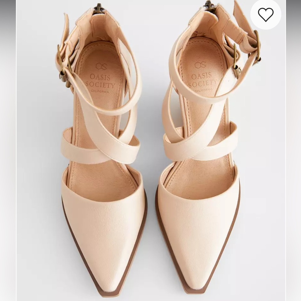 Oasis Society Pointed Toe Heeled Shoe Size 6.5